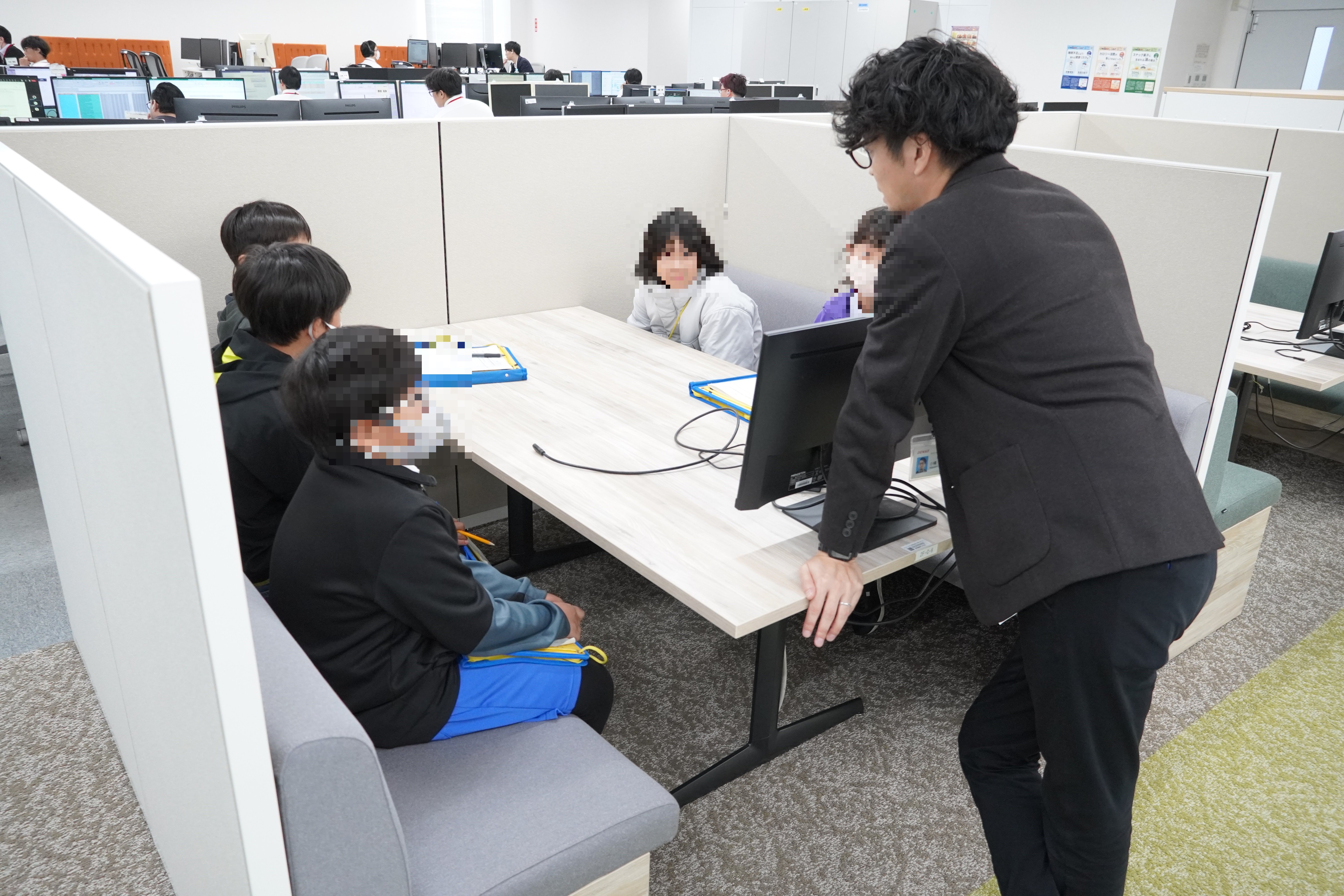 地元小学生が第4安城技術センターを訪問されました | ニュース 地元小学生が第4安城技術センターを訪問されました | ニュース